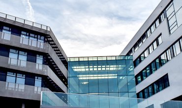 تنفيذ خرسانة أعمال مقاول خرسانة